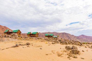 Güney Afrika 'nın çorak bölgesi olan Richtersveld Ulusal Parkı' ndaki Tatasberg 'de Rustik Konaklama