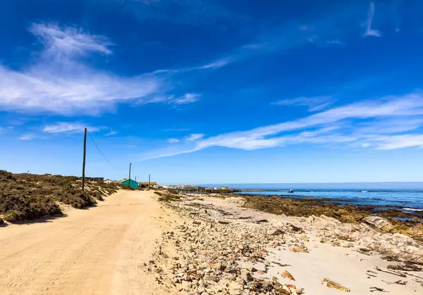 Güney Afrika 'nın Port Nolloth kasabasındaki eski bir balıkçı köyü.