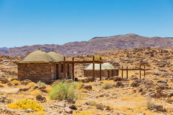 Güney Afrika 'nın çorak bölgesi Richtersveld Ulusal Parkı' nda Rustik konaklama