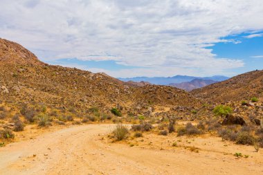 Richtersveld Ulusal Parkı 'ndaki dağ manzarası, Güney Afrika' nın çorak bölgesi.