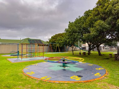 Cape Town, Güney Afrika 'da bulutlu bir günde halk çocuk parkı