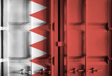 Bahreyn ulusal bayrağını taşıyan konteyner, küresel ticaret bağlamında gümrük vergileri ve uluslararası ticaret politikalarını simgeliyor