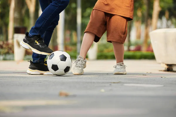 Closeup Image Father Playing Football Preteen Son — 스톡 사진