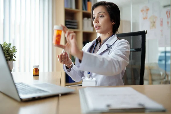 Pharmaceutical Company Director Talking New Medicine Online Meeting — Stock Photo, Image