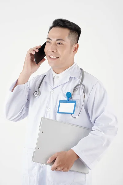 Portrait Positive Physician Holding Medical History Talking Phone Patient Colleague — Stock Photo, Image