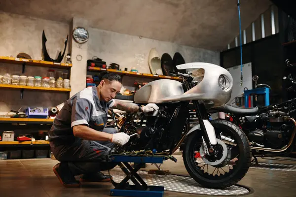 Herramienta Elección Del Reparador Fijar Motocicleta Taller Reparación —  Fotos de Stock