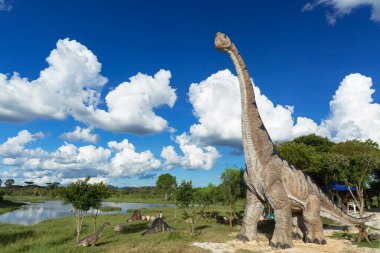 Pinhais Parana Brezilya, Mart 08. 2023: Curitiba 'nın Pinhais metropol bölgesindeki Aguas Parkında Jurassic Park.