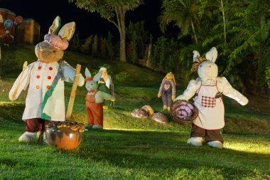 Rio Grande do Sul Brazil 'deki Taquari vadisinde küçük bir kasaba olan Colinas' ta Paskalya dekorasyonu.