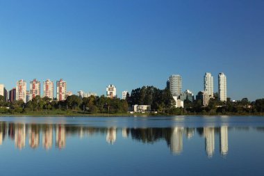 Curitiba Parana Brezilya 'daki Barigui Parkı.