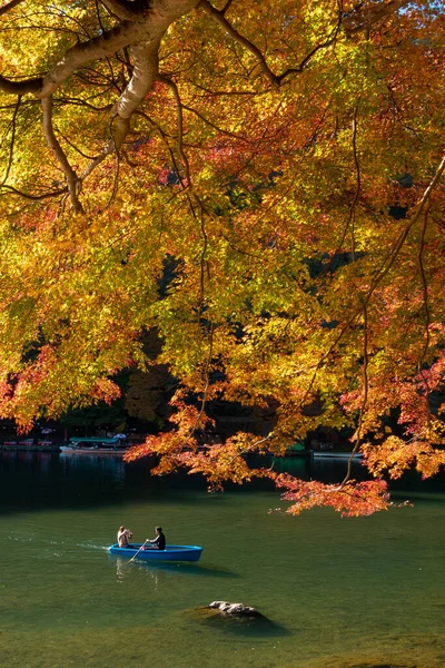 Visitantes Tomam Cores Outono Longo Rio Hozu Gawa Kyoto Enquanto — Fotografia de Stock