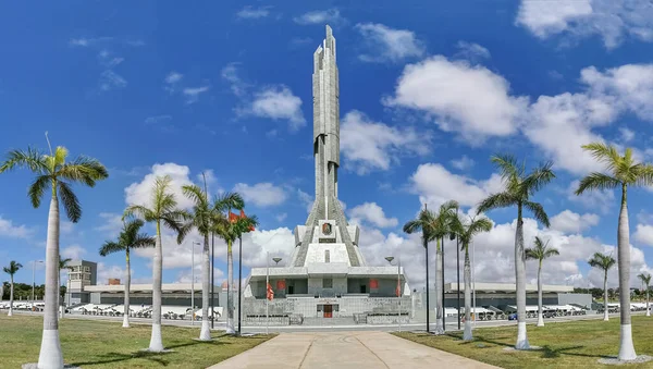 Λουάντα Αγκόλα 2023 Εξωτερική Πανοραμική Θέα Στο Μνημείο Προς Τιμήν — Φωτογραφία Αρχείου