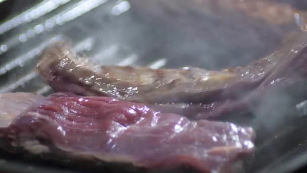 Marhahús Grillnél — Stock videók