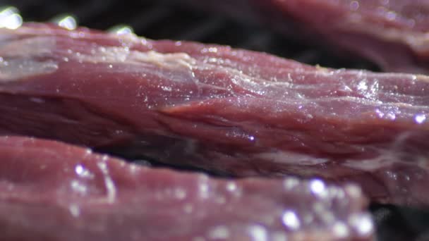 Filetes Ternera Roja Cocinando Parrilla — Vídeos de Stock