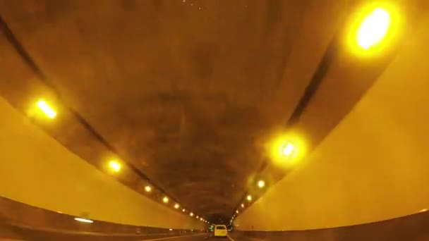 Rijden Een Tunnel Retro Vintage Lijn — Stockvideo