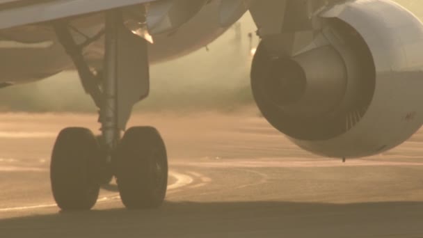 Motor Turbina Del Avión Pasajeros Funcionamiento Antes Del Despegue — Vídeos de Stock