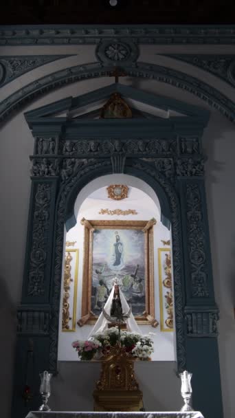 Hermoso Altar Andaluz Con Figura Virgen Una Pequeña Ermita — Vídeos de Stock