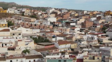 Velez Malaga, İspanya 'da kentsel yerleşim birimlerinde yığılmış evler