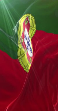 Portekiz bayrağı. 4K dikey. Döngü