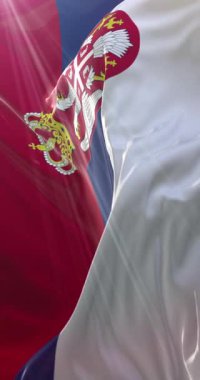 Sırbistan bayrağı. 4K dikey. Döngü