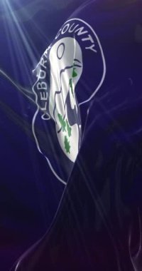 Cleburne bayrağı, Alabama, Birleşik Devletler. 4K dikey. Döngü