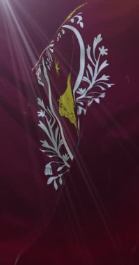 İspanya 'nın Aragon kentindeki Teruel şehrinin bayrağı. 4K Dikey