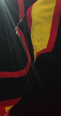 Lastik gurur bayrağı ya da lateks gurur bayrağı. Döngü. 4K Dikey