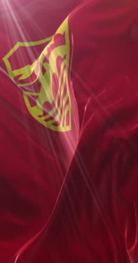 Üsküp bayrağı, Makedonya 'nın başkenti. 4K dikey. Döngü