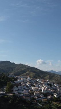 İspanya 'nın Malaga, Malaga' daki Endülüs köyünde zaman kaybı