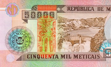 Mozambik 500.000 Meticais 2003 banknotu üzerinde Cahora Bassa hidroelektrik barajı ve Zambezi Nehri üzerindeki elektrik santrali resmi var. Mozambik parası