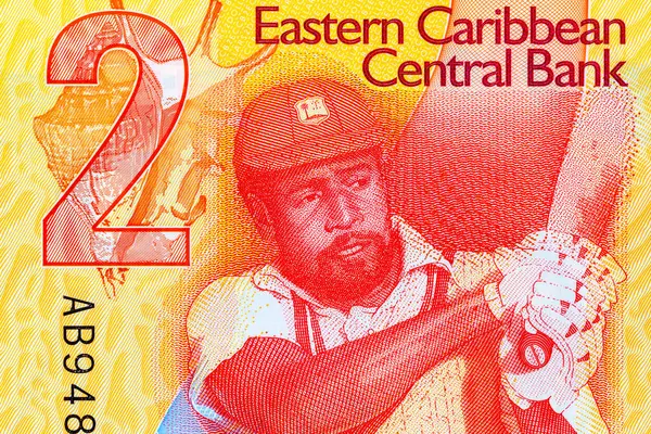 Doğu Karayipler 'e 2 dolar, üzerinde kriket oyuncusu Sir Viv Richards' ın portresi olan hatıra banknotu. Doğu Karayip parası