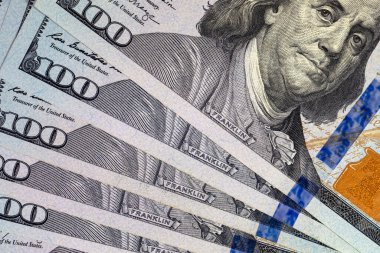 Tasarım amaçlı 100 dolarlık banknotun bir parçası. Amerika Birleşik Devletleri 'nin parası..