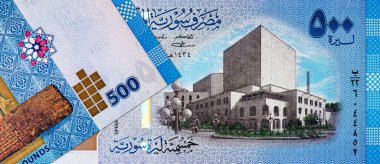 Şam 'daki Opera Binası' nın resmiyle birlikte 500 sterlinlik bir banknot. Tasarımcılar için bir parça. Suriye 'nin kağıt parası.