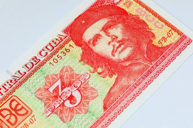 Ernesto Che Guevara 'nın portresiyle Küba' dan 3 peso. Küba 'nın antika parası