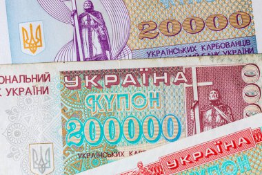 Karbovanetler ve kuponlar Ukrayna 'nın eski parası. Bağımsız Ukrayna 'nın ilk Ukrayna parası.