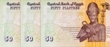 Mısır 'ın 50 Piastres' ı ve Firavun 2. Ramses 'in resmi. Tasarımcılar için parça. Mısır 'ın kağıt parası.