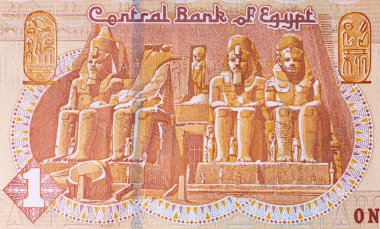 Ebu Simbel 'deki Ramses Tapınağı' nın görüntüsüyle Mısır 'ın 1 pound banknotu. Mısır 'ın kağıt parası.
