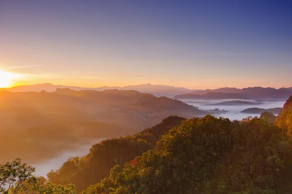 Vacker Antenn Utsikt Landskap Solstråle Med Dimma Morgonen Phu Pha — Stockfoto