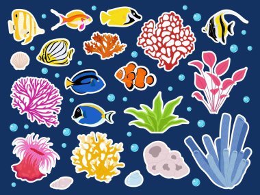 Tropikal balık, deniz yosunu ve mercan resimlerini düz bir şekilde yapıştırın. Deniz temalı tasarımlar ve eğitim içeriği için mükemmel.
