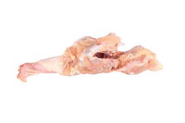 Beyaz arka planda izole edilmiş tavuk kemikleri.