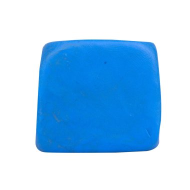 Plastik mavi kare beyaz arkaplanda izole edilmiş tek bir kare.