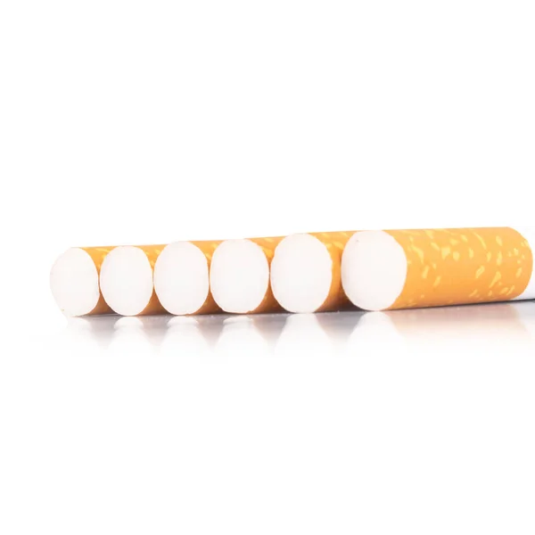 Pilha Cigarro Isolado Fundo Branco — Fotografia de Stock