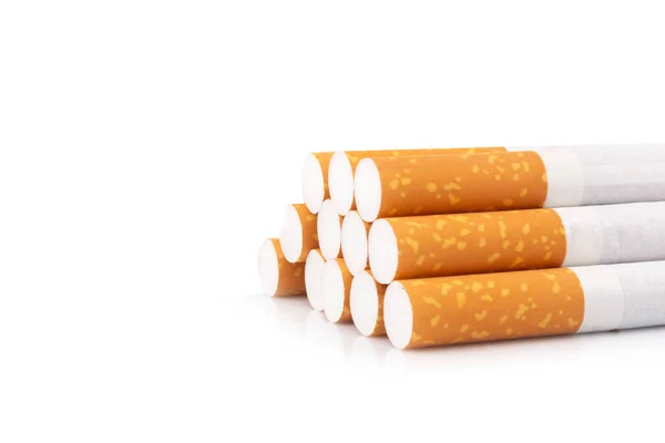 Pila Cigarrillos Aislados Sobre Fondo Blanco —  Fotos de Stock