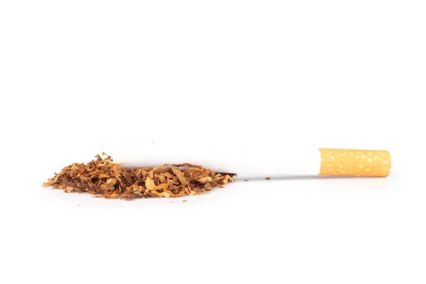 タバコは白地に隔離されたタバコの吸い殻を残し — ストック写真