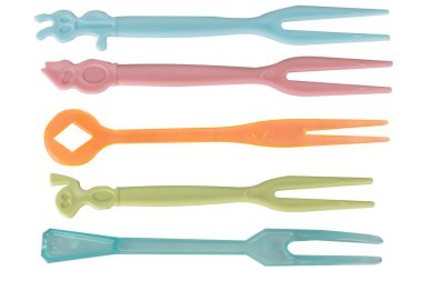 Kürdan tatlısı beyaz arka plandaki yiyeceklere izole edilmiş .