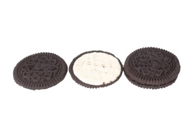 Beyaz arka plan üzerinde izole Oreo.
