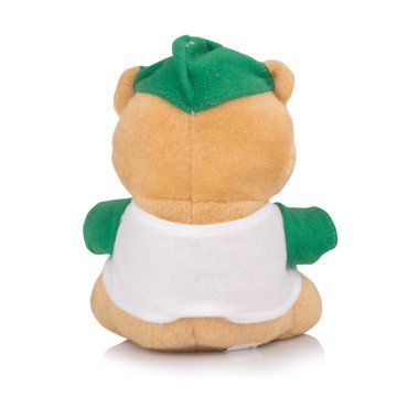 Beyaz arkaplanda izole edilmiş oyuncak ayıya bak.