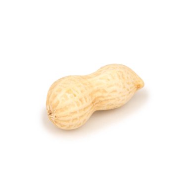 beyaz arkaplanda izole edilmiş yerfıstıkları.