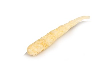 Kurutulmuş balık ağılı yığını beyaz arka planda izole edilmiş.