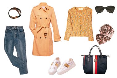 İlkbahar kadın kolajı yaz kıyafetleri izole. Kadın giyim koleksiyonu. Kadınlar trençkot, kot, kazak, spor ayakkabı, çanta, aksesuar giyer..