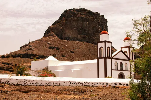 Karlar Leydisi Ermita Nuestra Seora de las Nieves 'in şapeli. Puerto de las Nieves, Las Palmas, Gran Canaria, İspanya' da popüler bir fotoğraf motifi..